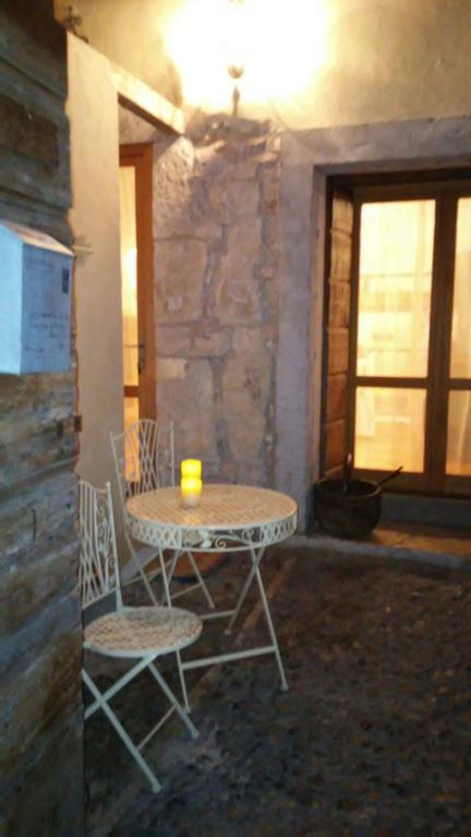 Villa Casa Di Laura Roe Exterior foto